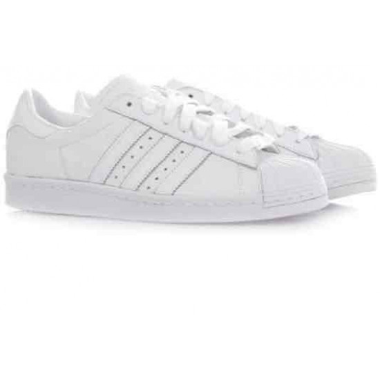 White Adidas Superstar Sneakers, the most famous ever